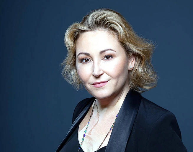 Photo de Karine Deshayes © Aymeric Giraudel